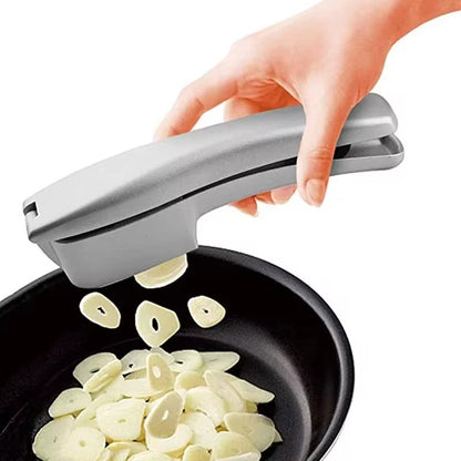 2-in-1 Multifunctional Garlic Press & Slicer